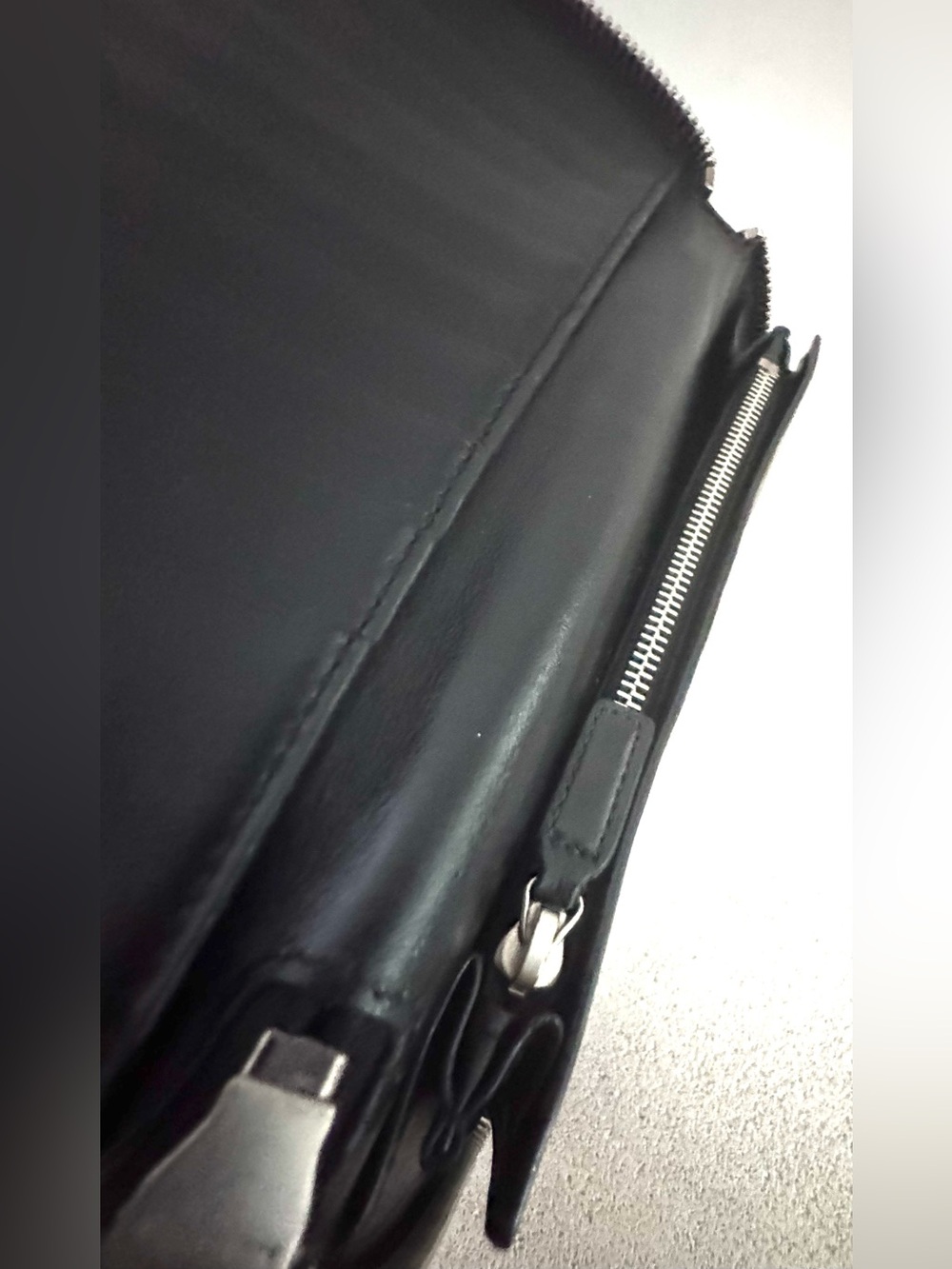 SAINT LAURENT Black Leather Zip Around Organizer Travel Wallet YSL EUC - Picture 5 of 8